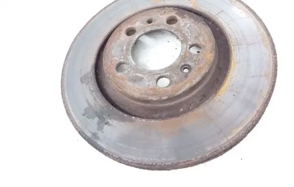 Volkswagen Golf IV Front brake disc