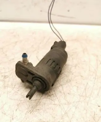 Audi A4 S4 B7 8E 8H Windscreen/windshield washer pump 1T0955651A 018602 0970205