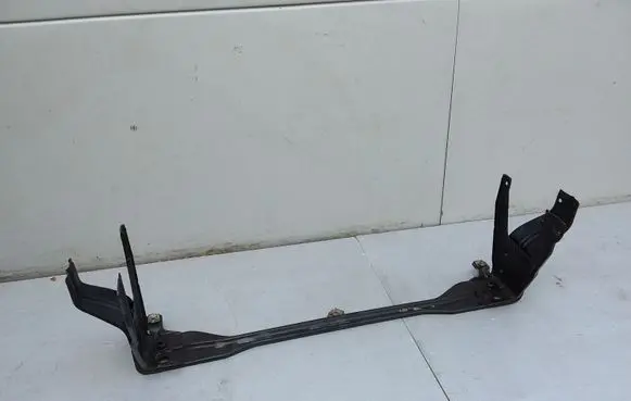 BMW 1 E81 E87 Bottom radiator support slam panel 