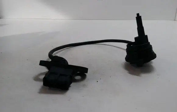 Volkswagen PASSAT B5.5 Reversing light switch sensor 012919823F