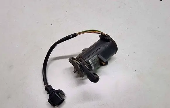 Ford Galaxy Accelerator throttle pedal 7M0907469A 0205001044 95VW9B949EB