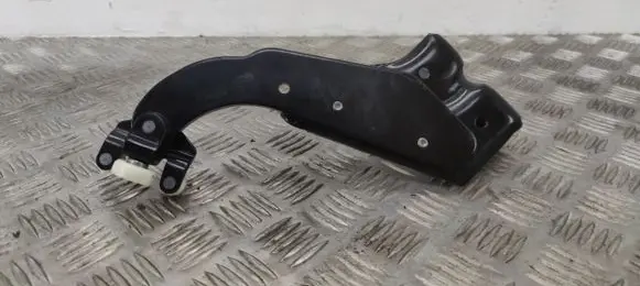 Rear door hinge set