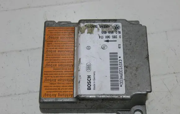 Volkswagen PASSAT B5 Airbag control unit/module 0285001174 8L0959655