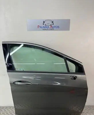 Opel Astra K Front door
