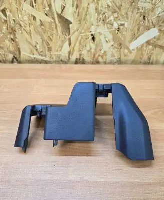 Volvo XC90 Rear seat rail trim cover 30615899