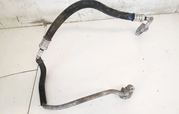 Toyota Avensis T270 Air conditioning (A/C) pipe/hose 8870305350 88703-05350