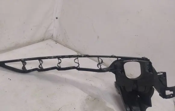 BMW X6 E71 Fender mounting bracket 51127157988