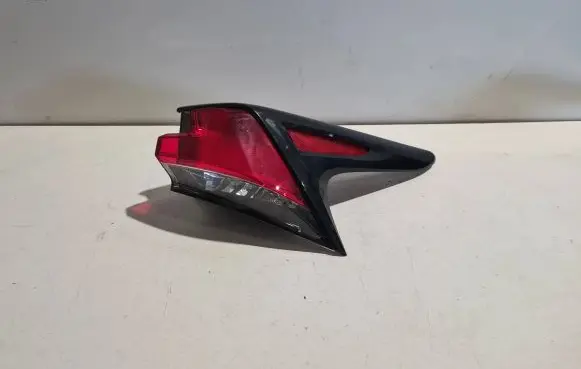 Lexus NX Rear/tail lights