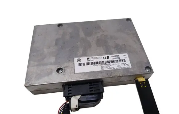 Skoda Octavia Mk2 (1Z) Bluetooth control unit module 1Z0035729B