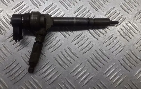 Opel Astra H Fuel injectors set 0445110175