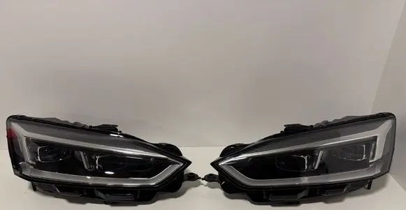 Audi A5 Headlights/headlamps set 8W6941034D 8W6941033D