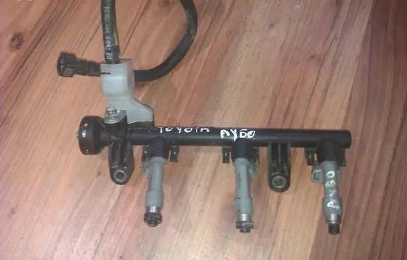 Fuel main line pipe