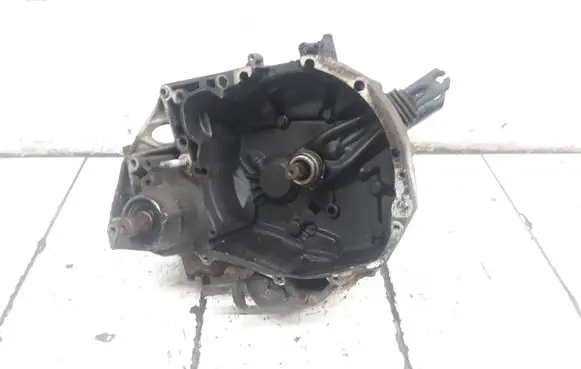 Renault Laguna I Manual 5 speed gearbox JB3 092293