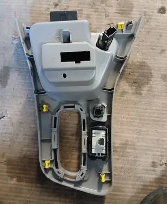 Renault Zoe Gear shifter surround trim plastic 969125672R