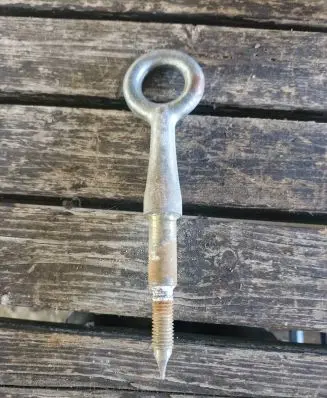 Peugeot 406 Tie down hook / loop 