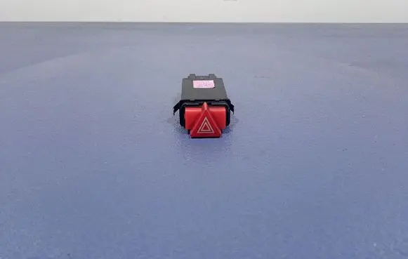 Audi A3 S3 8L Hazard light switch 4B0941509K