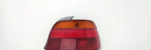 BMW 5 E39 Rear/tail lights 8358032 2VP00724002