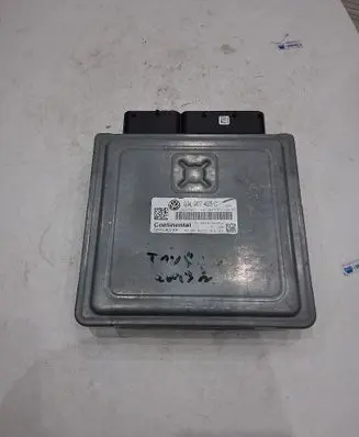 Volkswagen Touran II Engine control unit/module ECU 03L907425C