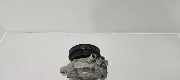 Toyota Land Cruiser (J150) Water pump 4181000040