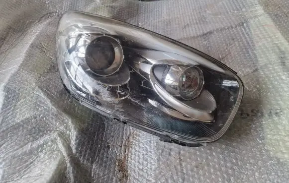 KIA Picanto Headlight/headlamp 921021Y3