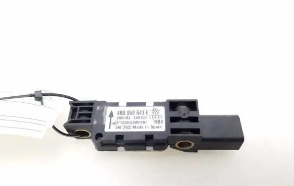 Audi A4 S4 B6 8E 8H Airbag deployment crash/impact sensor 4B0959643E