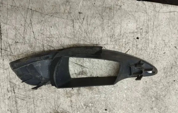 Toyota Corolla E120 E130 Front tow hook cap/cover 5212802050