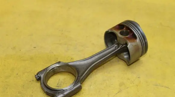 Audi A6 S6 C6 4F Piston with connecting rod 07L107104R