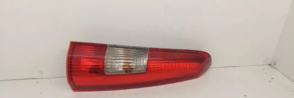 Volvo V70 Rear/tail lights 9154494
