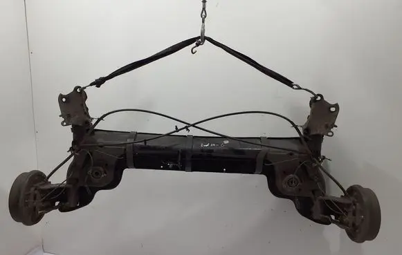 Dacia Duster II Rear axle beam 555010951R