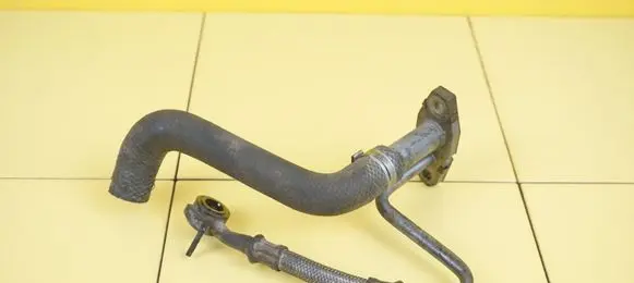 Nissan Navara D23 Turbo turbocharger oiling pipe/hose YS23