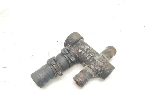 Audi A8 S8 D2 4D Engine coolant pipe/hose 4D0121115