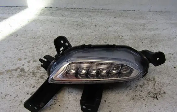 Hyundai i30 Front fog light 92208G41