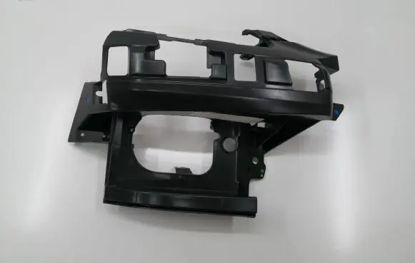Mercedes-Benz SLK R171 Front bumper mounting bracket A1718850265