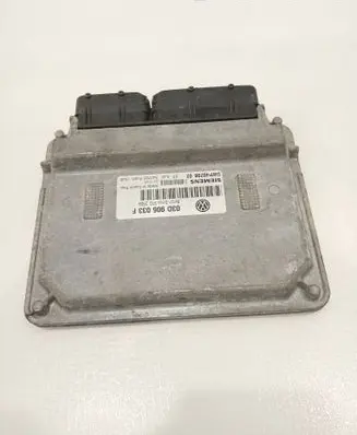 Volkswagen Polo IV 9N3 Engine control unit/module 03D906033F 5WP4029802 3PG2509