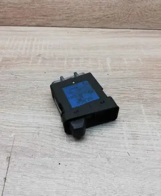 BMW 5 E34 Light switch 8351235