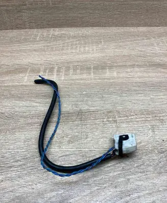 BMW 3 E46 Plug wire 8364656