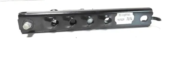 Land Rover Discovery 3 - LR3 Seat belt adjustment rail 