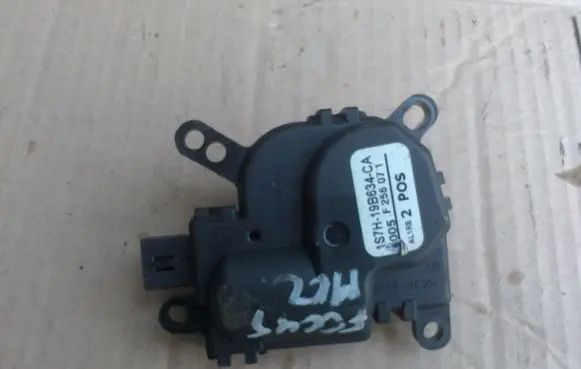 Ford Focus A/C air flow flap actuator/motor 