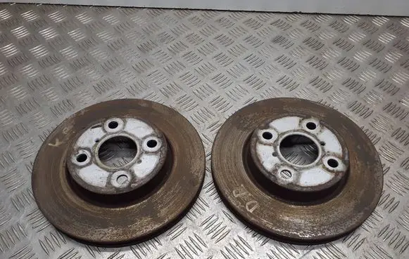 Toyota Yaris Front brake disc