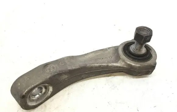 Mercedes-Benz C AMG W205 Front anti-roll bar/stabilizer link A2053230817