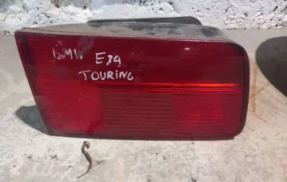 BMW 5 E39 Tailgate rear/tail lights 8361673 301241