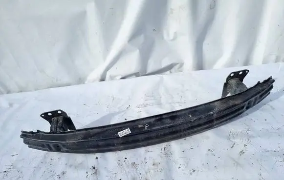 Skoda Fabia Mk1 (6Y) Front bumper cross member