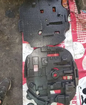 BMW 5 E60 E61 Tool box 52758211