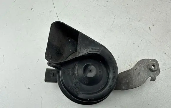 Mercedes-Benz C W205 Horn signal A2055421520