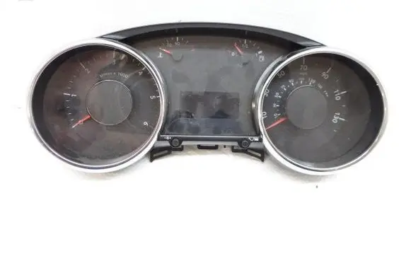 Peugeot 3008 I Speedometer (instrument cluster) 9805233280