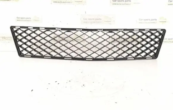 Mercedes-Benz GLK (X204) Front bumper lower grill 2048851723 A2048851723
