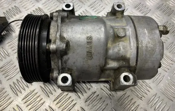 Renault Scenic I Air conditioning (A/C) compressor (pump) SD7VBA