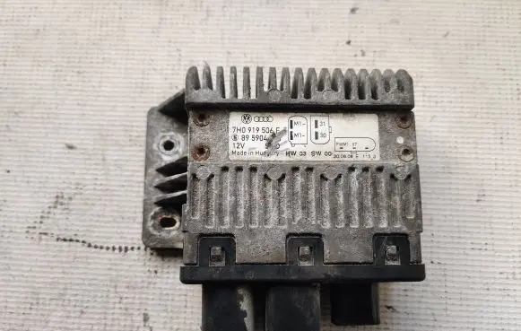 Volkswagen Transporter - Caravelle T5 Coolant fan relay 7H0919506F 895904