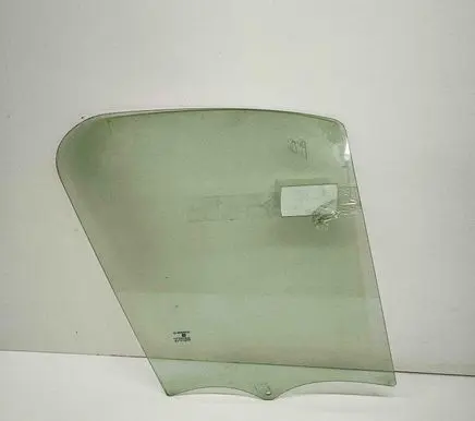 Opel Vivaro Front door window glass four-door 93867826