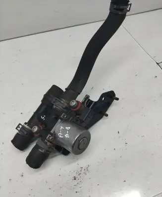 Audi A4 S4 B8 8K Coolant heater control valve 8E0820036